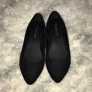 Wet Seal Pointed Toe Black Suede Flats
